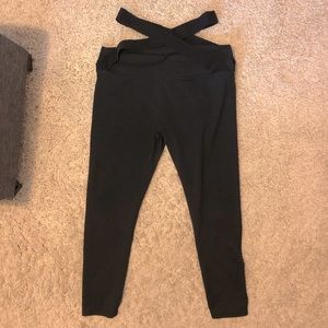 Fabletics Leggings Demi Lovato Collection